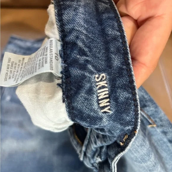 American eagle Classic Blue Women's Jeans - Picture 2 of 4